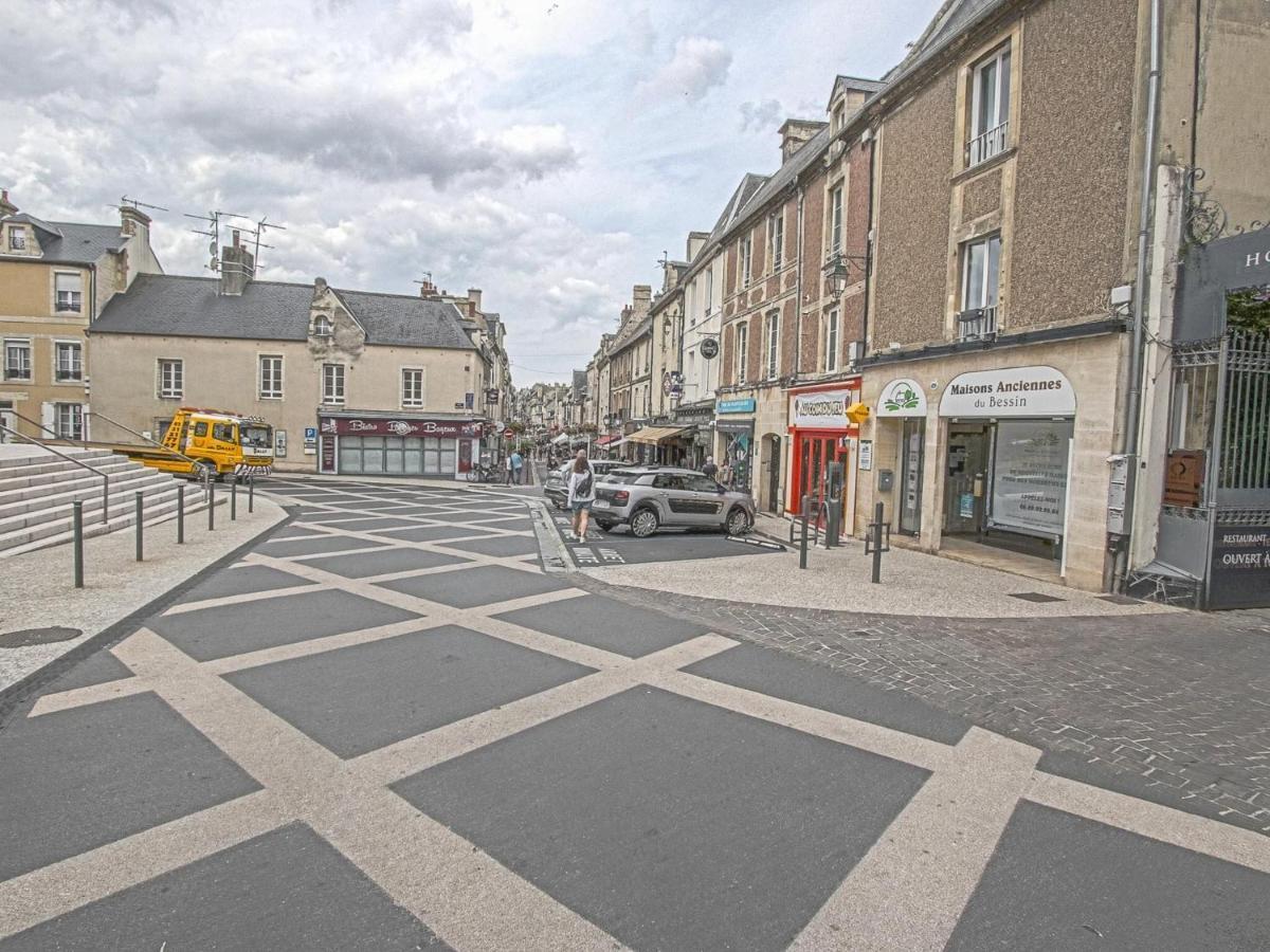 Modern Apartment In Bayeux Near Tapestry Museum Esterno foto